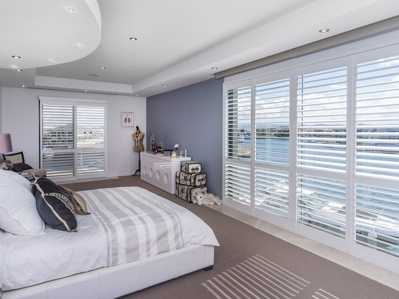 22 Parklane Terrace, Sovereign Islands QLD 4216