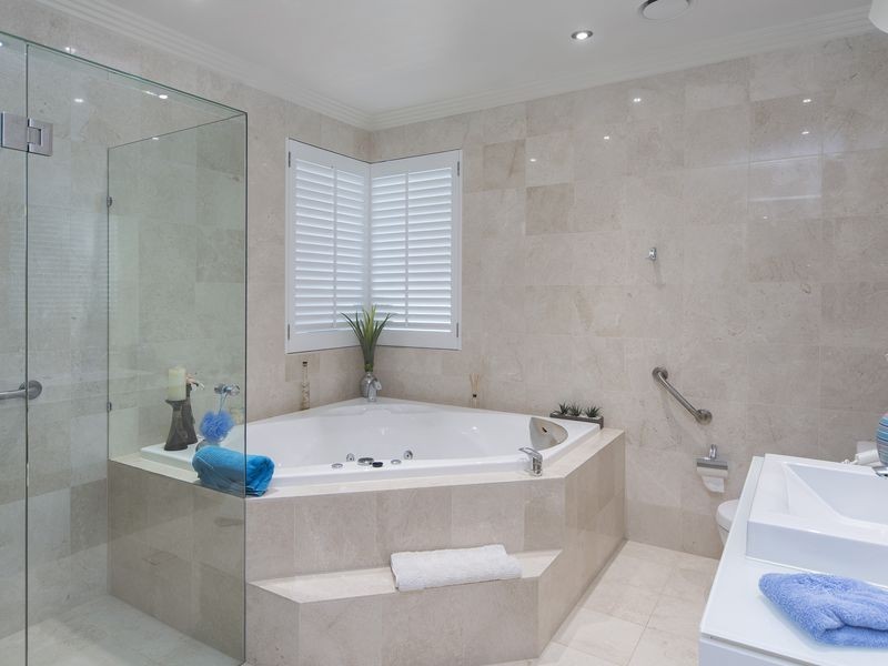 22 Parklane Terrace, Sovereign Islands QLD 4216