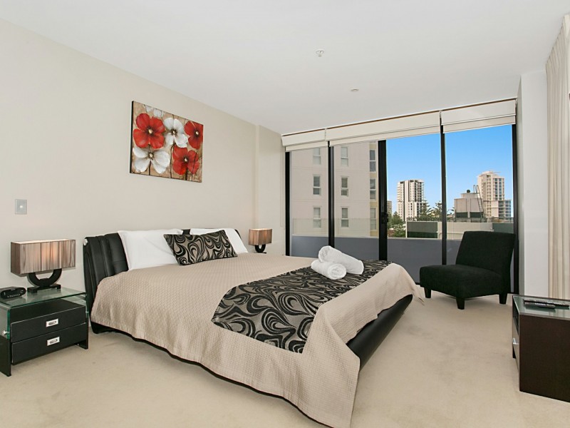 702/19 Albert Avenue, Broadbeach QLD 4218