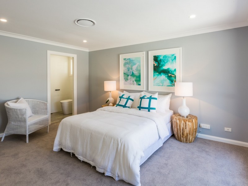 101 Barrier Reef Drive, Mermaid Waters QLD 4218