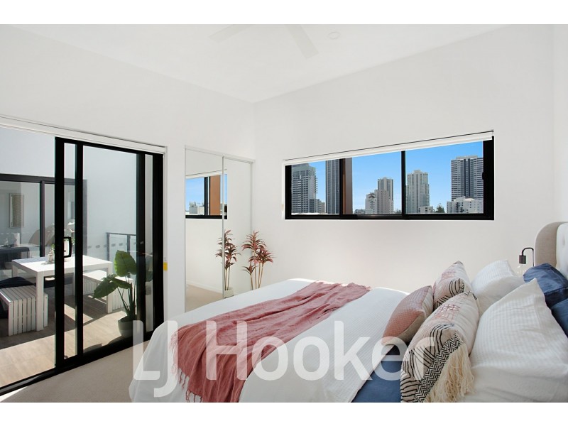Broadbeach Waters QLD 4218