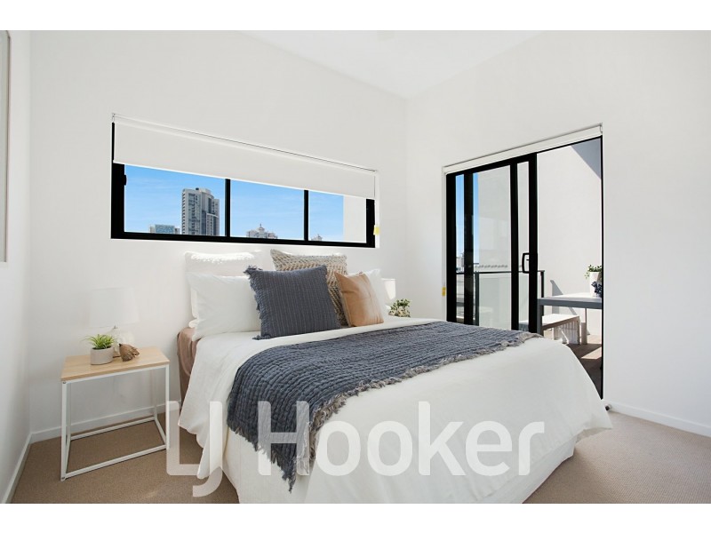 Broadbeach Waters QLD 4218