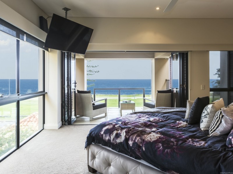 134A Marine Parade, Miami QLD 4220