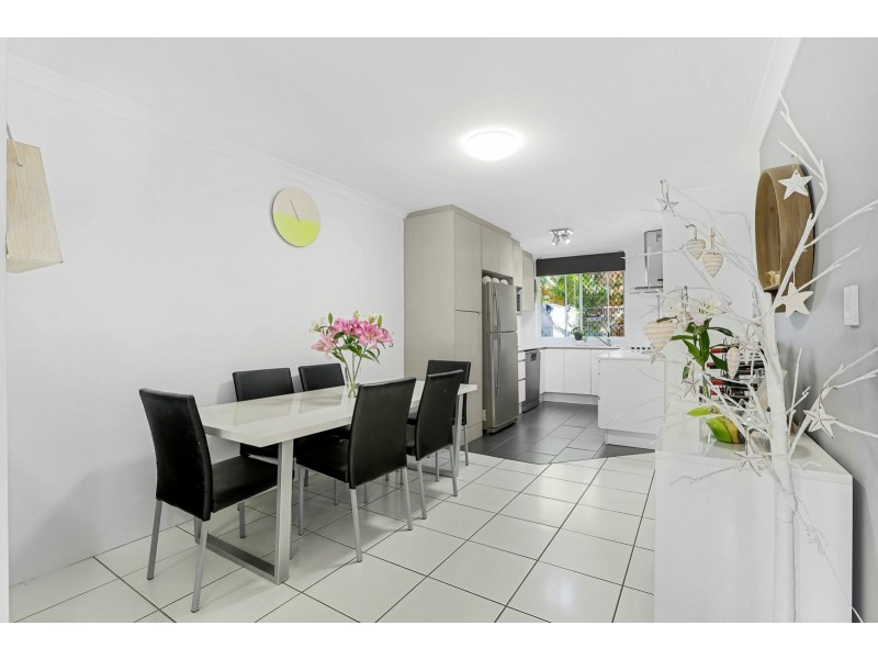 22/28 Chairlift Avenue, Miami QLD 4220