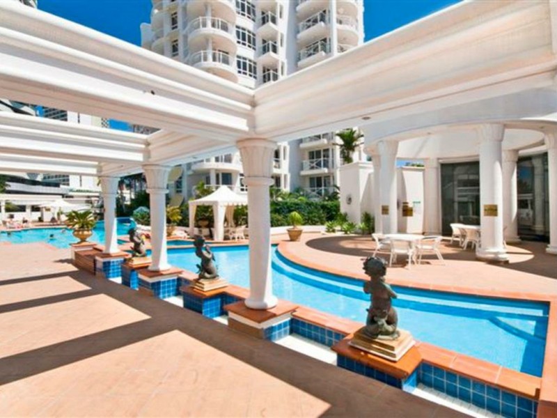 1104/24 Queensland Avenue, Broadbeach QLD 4218