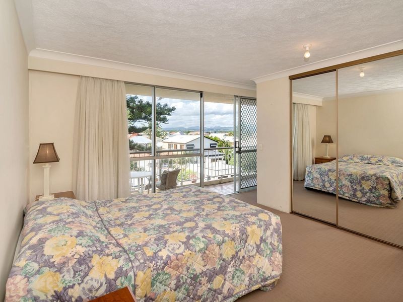 7/5 Francis Street, Mermaid Beach QLD 4218