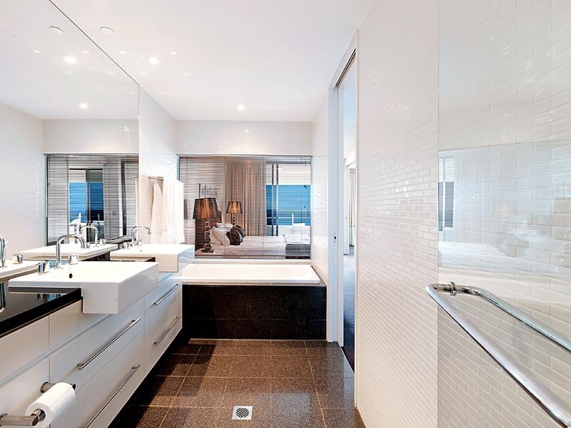 3002/89-91 Surf Parade, Broadbeach QLD 4218