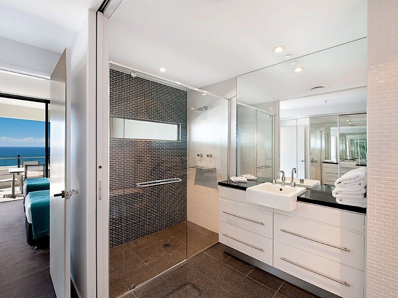 3002/89-91 Surf Parade, Broadbeach QLD 4218