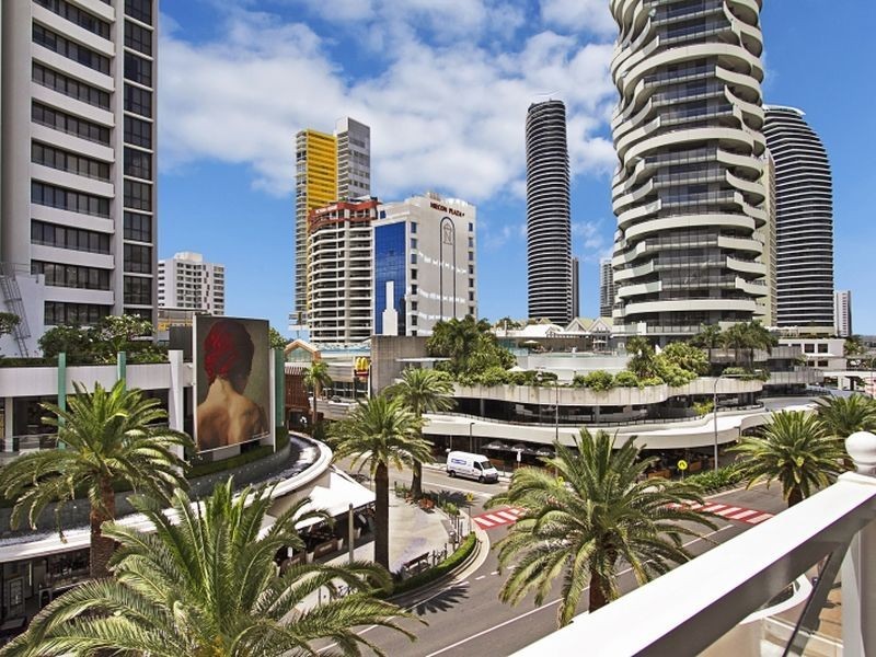 2412/24-26 Queensland Ave, Broadbeach QLD 4218