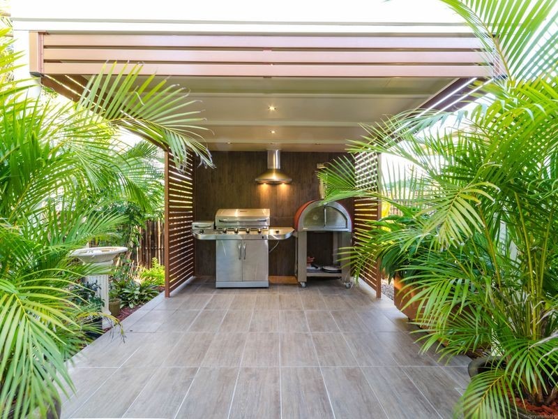 28 Glastonbury Drive, Mudgeeraba QLD 4213