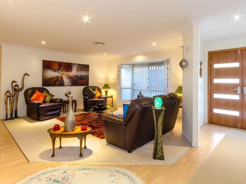 28 Glastonbury Drive, Mudgeeraba QLD 4213