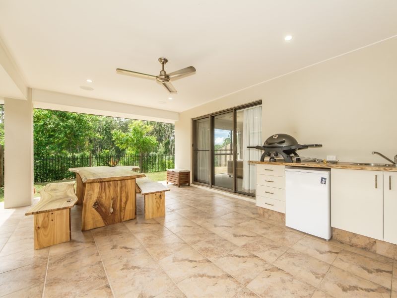 6 Rowella Street, Pimpama QLD 4209