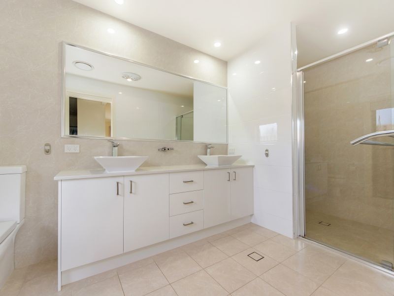 6 Rowella Street, Pimpama QLD 4209