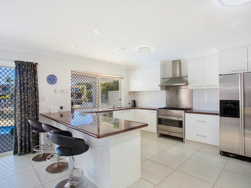 9 Pisa Court, Surfers Paradise QLD 4217