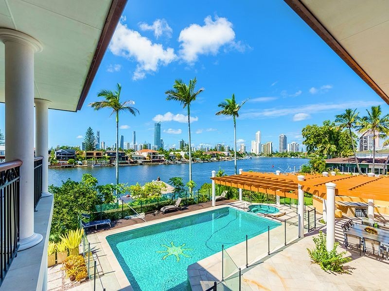 Broadbeach Waters QLD 4218