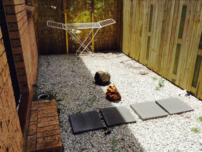 2/9 Christina Court, Mermaid Waters QLD 4218