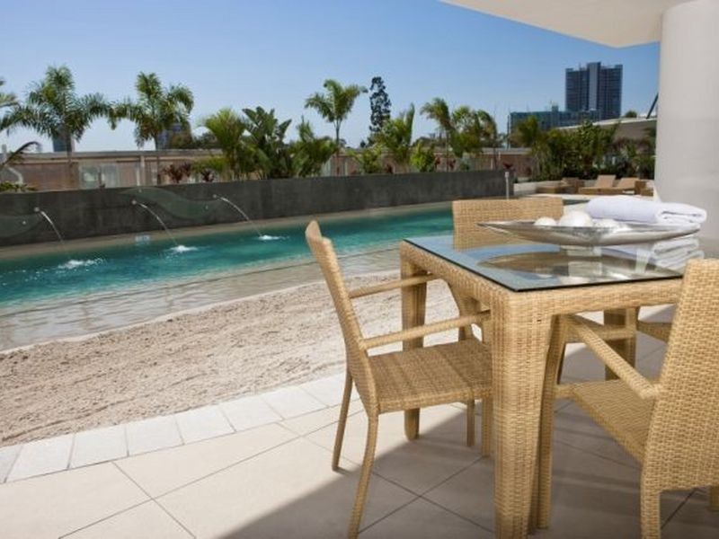 206/3018 Surfers Paradise Boulevard, Surfers Paradise QLD 4217