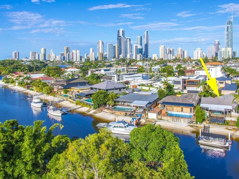 86 Gibraltar Drive, Isle Of Capri QLD 4217