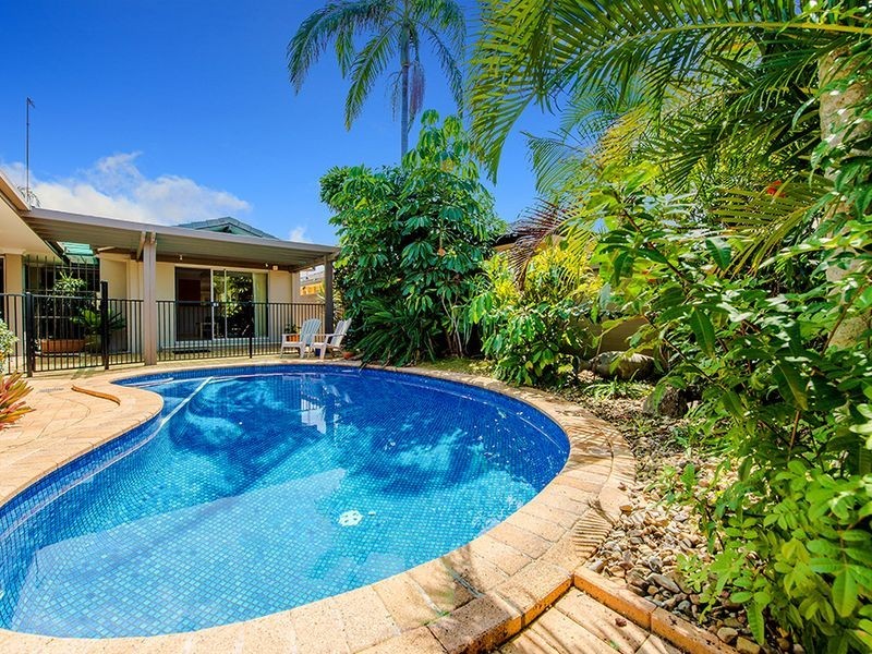 86 Gibraltar Drive, Isle Of Capri QLD 4217