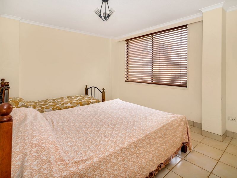 7/31 Britannia Avenue, Broadbeach QLD 4218