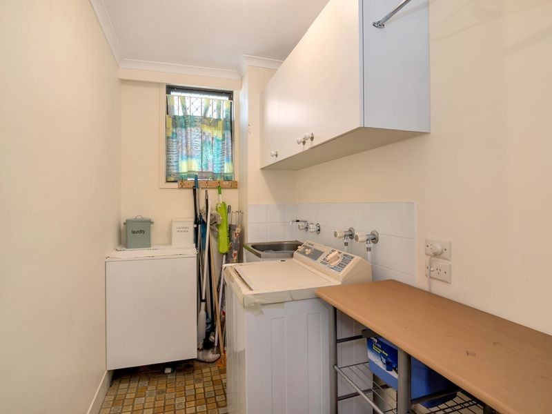 7/31 Britannia Avenue, Broadbeach QLD 4218