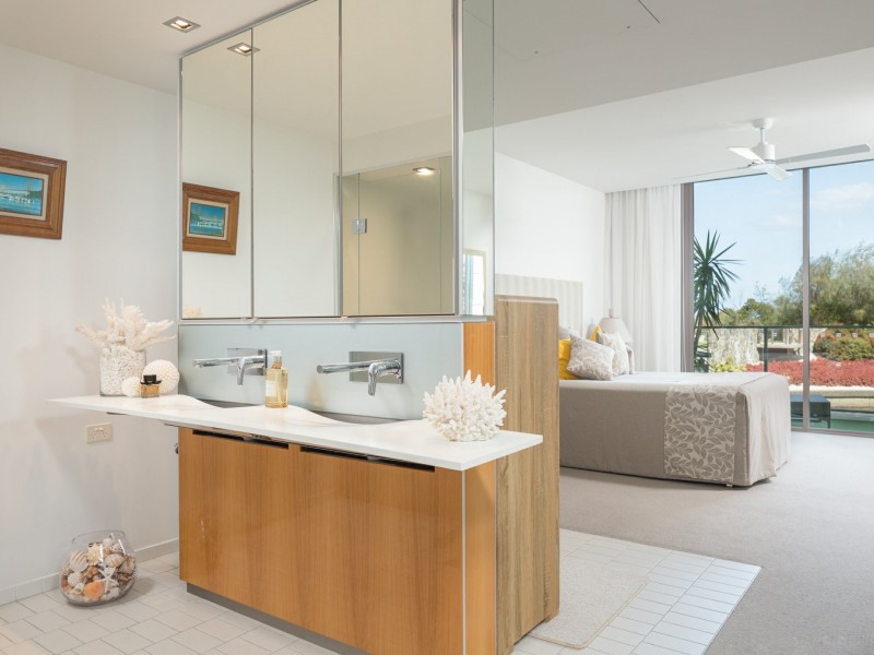 29102/2 Ephraim Island Parade, Paradise Point QLD 4216