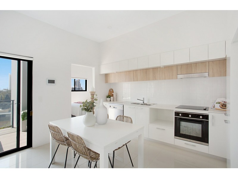 705/9 Hooker Boulevard, Broadbeach QLD 4218