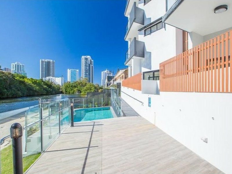705/9 Hooker Boulevard, Broadbeach QLD 4218