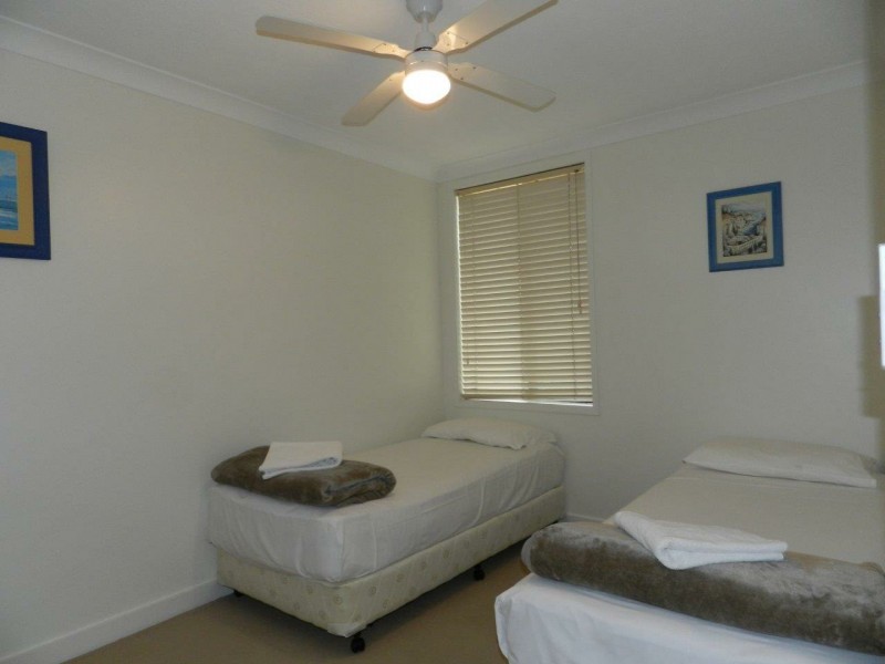 3/8 Queensland Avenue, Broadbeach QLD 4218