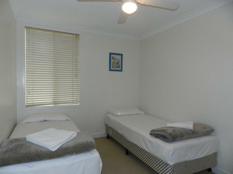 3/8 Queensland Avenue, Broadbeach QLD 4218