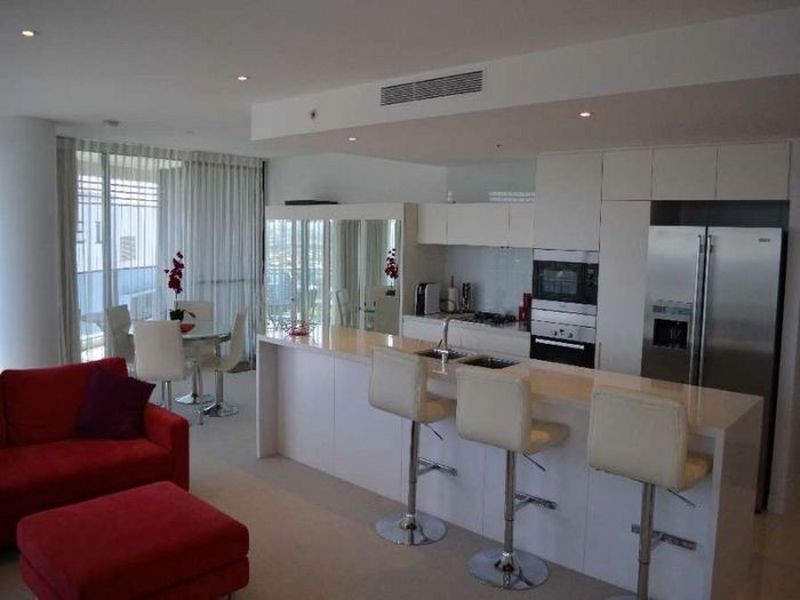 22502/4 Charles Avenue, Broadbeach QLD 4218