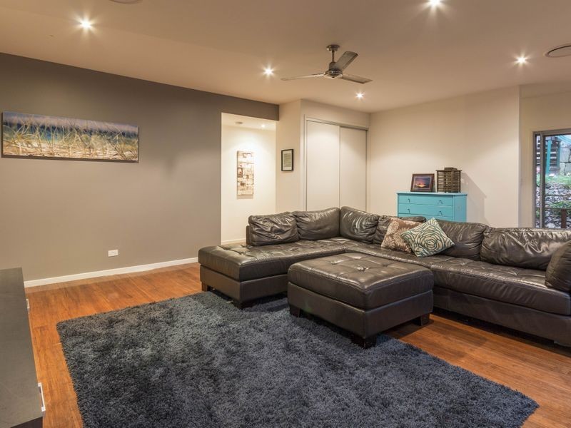 5 Milparinka Terrace, Ashmore QLD 4214