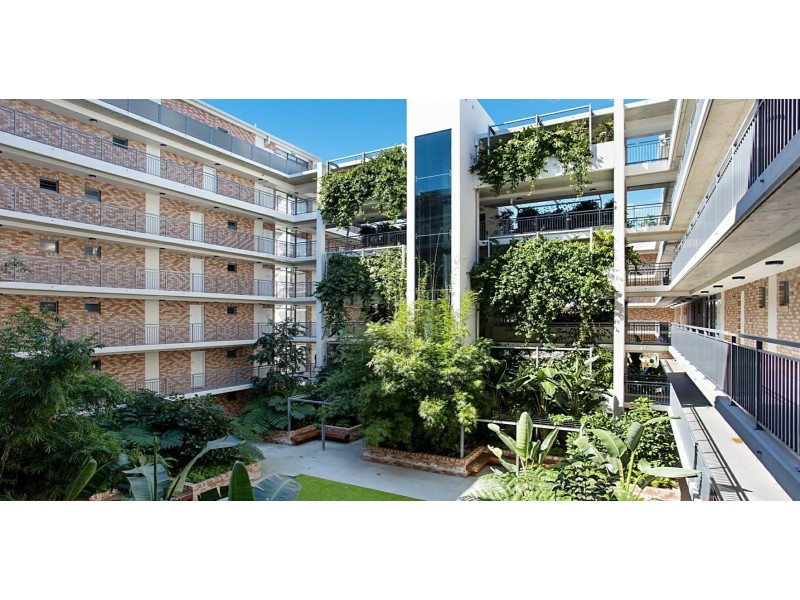 305/190 Varsity Parade, Varsity Lakes QLD 4227