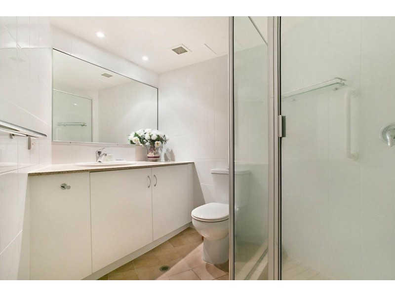 1G/18 Aubrey Street, Surfers Paradise QLD 4217