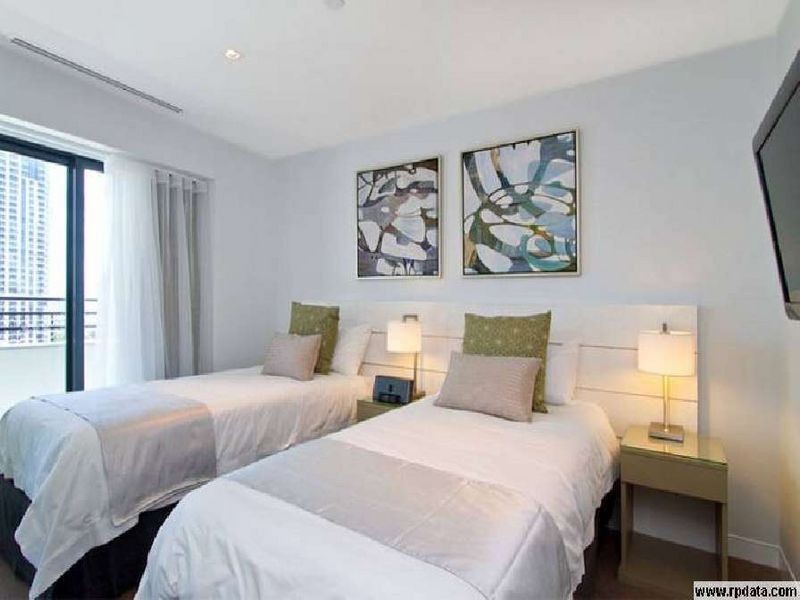 1102/14 The Esplanade, Surfers Paradise QLD 4217