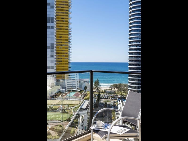 Broadbeach QLD 4218