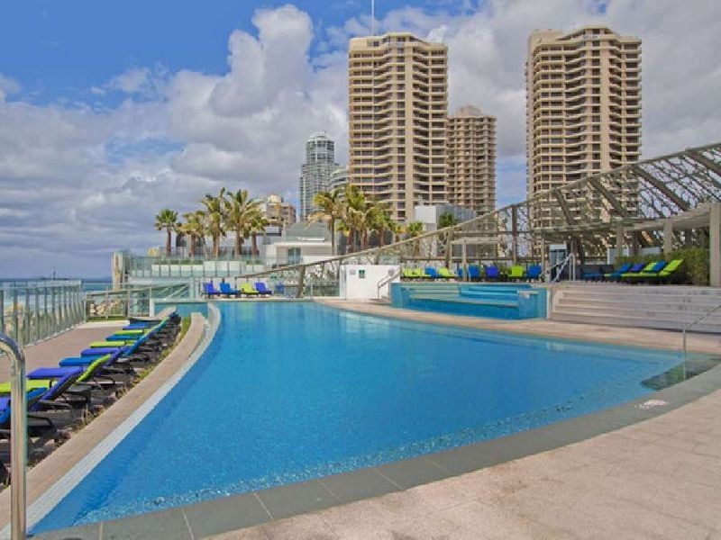 1404/4 The Esplanade, Surfers Paradise QLD 4217