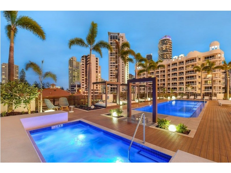 31 Queensland Avenue, Broadbeach QLD 4218