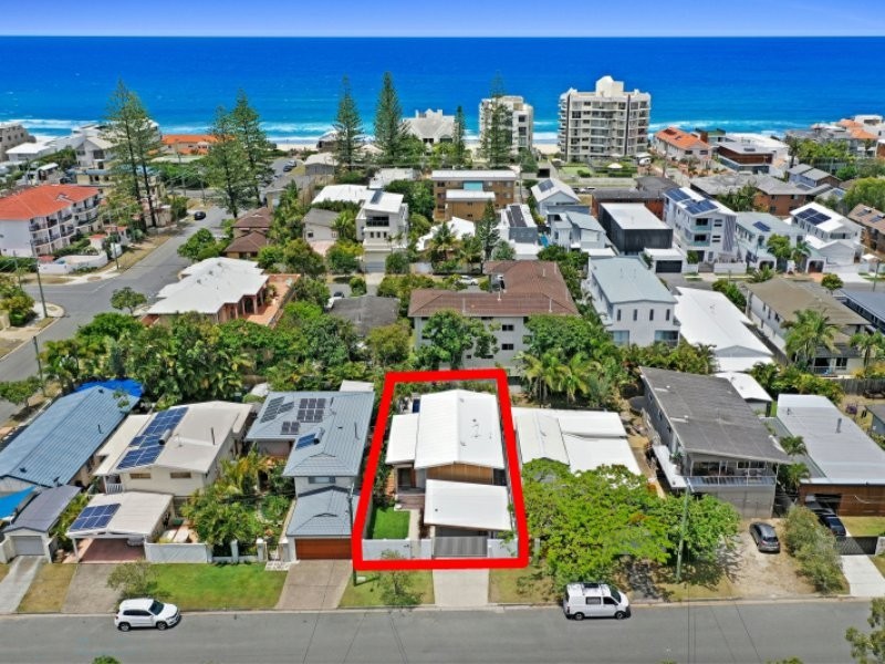 71 Petrel Avenue, Mermaid Beach QLD 4218