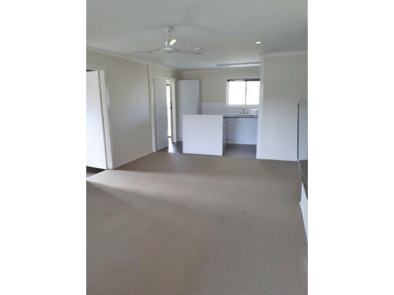 10 Okinya Street, Biggera Waters QLD 4216