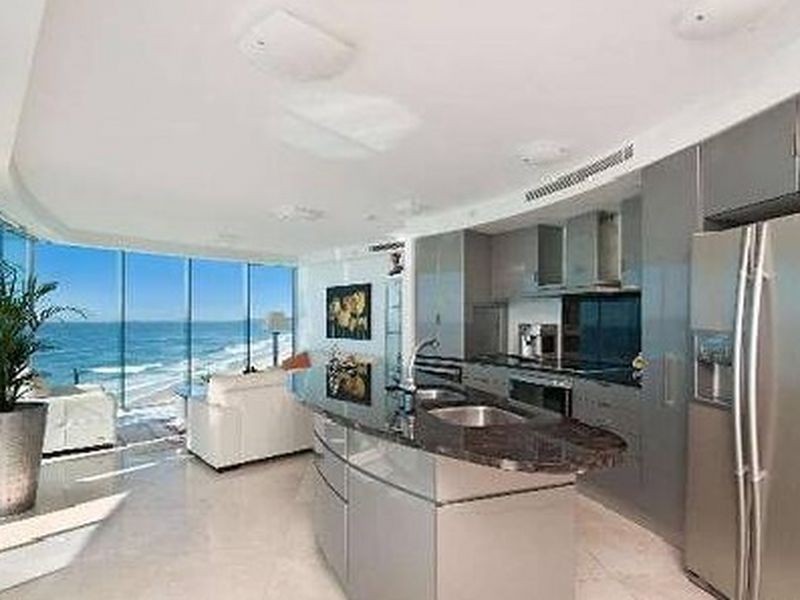 Broadbeach QLD 4218
