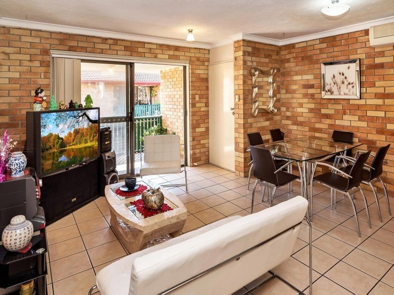 13/55 Duet Drive, Mermaid Waters QLD 4218