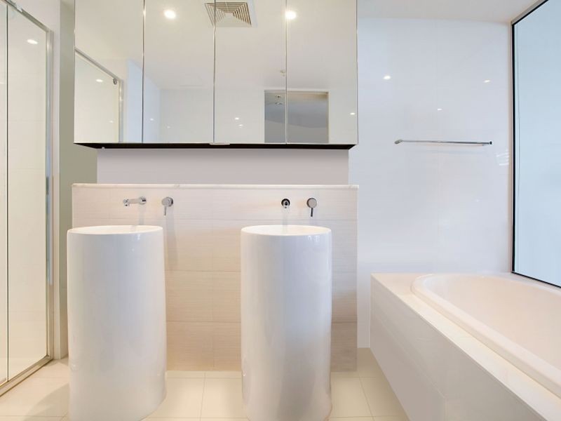 701/1 Oracle Boulevard, Broadbeach QLD 4218