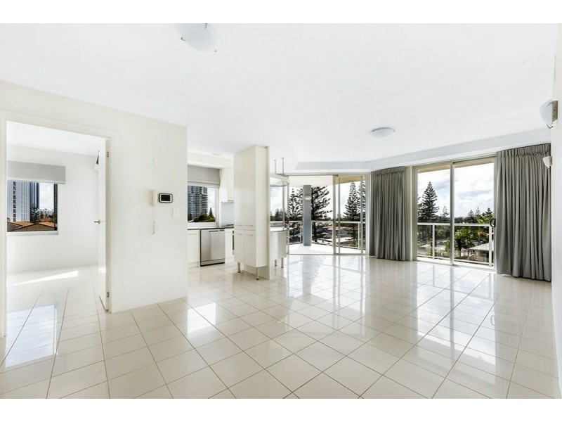 11/19 Mermaid Avenue, Mermaid Beach QLD 4218