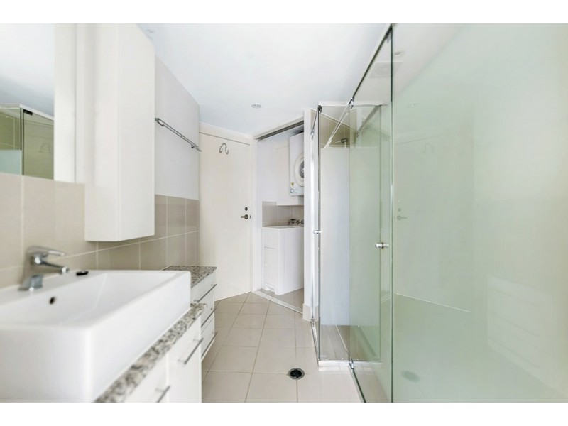 11/19 Mermaid Avenue, Mermaid Beach QLD 4218
