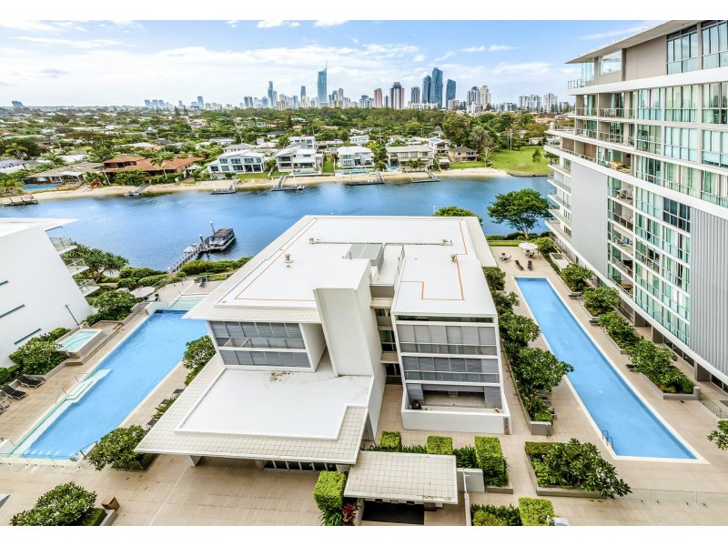 2805/33 T E Peters Drive, Broadbeach Waters QLD 4218