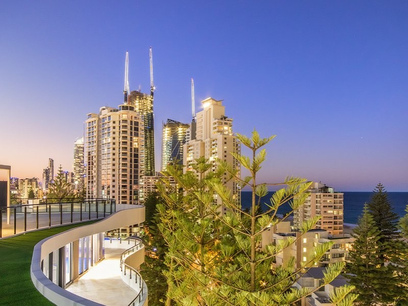 101/95 Old Burleigh Road, Broadbeach QLD 4218