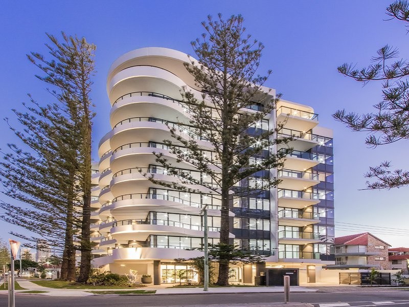 101/95 Old Burleigh Road, Broadbeach QLD 4218