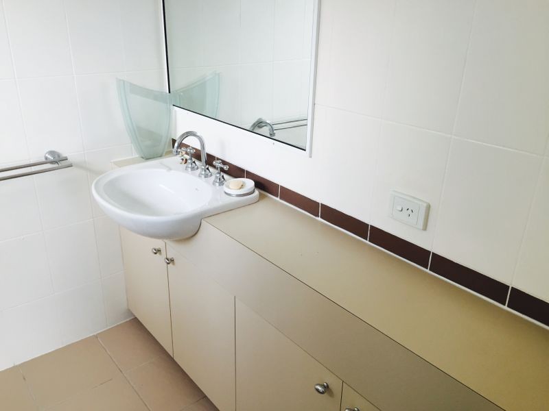 5/41 Australia Avenue, Broadbeach QLD 4218