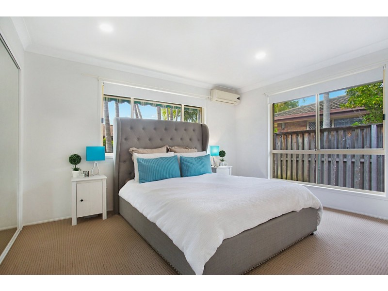 22 Misty Court, Varsity Lakes QLD 4227